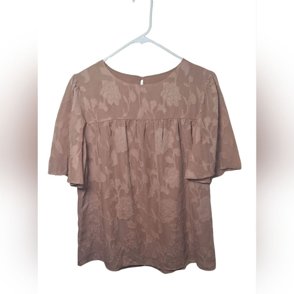 Women's Floral Lace Blouse – Size Small – NWOT (Never Worn)